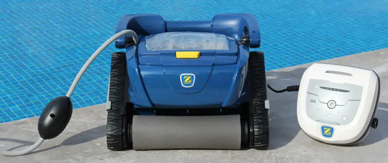 How to Throw a Summer Pool Party For Kid